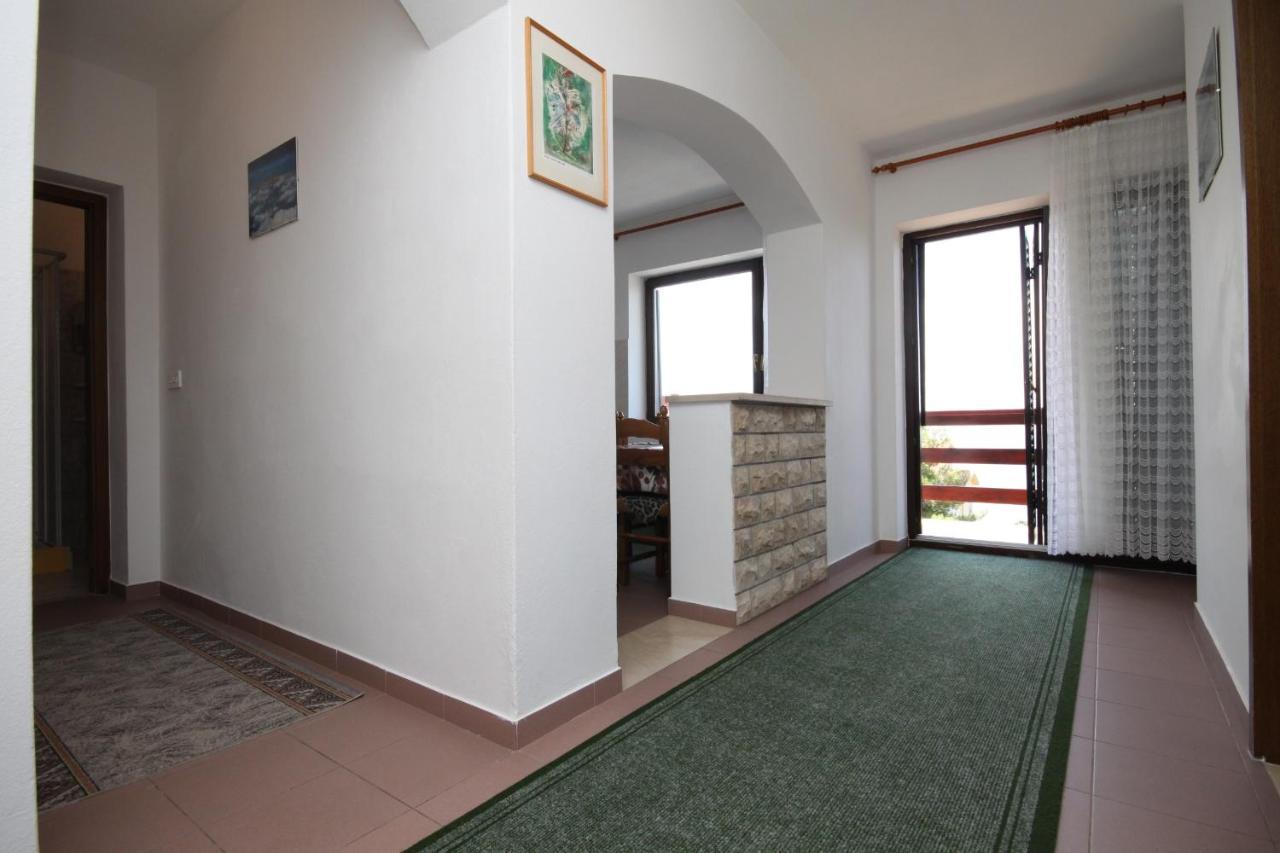 Apartments And Rooms By The Sea Starigrad, Paklenica - 6591 Exterior photo