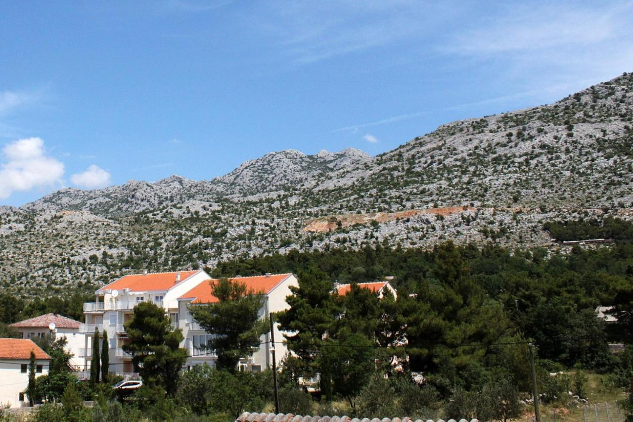 Apartments And Rooms By The Sea Starigrad, Paklenica - 6591 Exterior photo