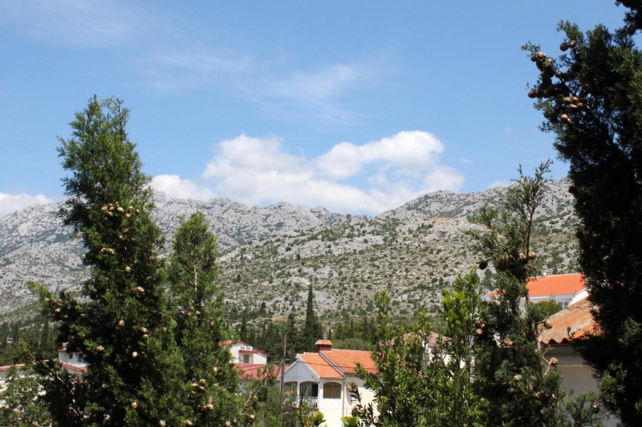 Apartments And Rooms By The Sea Starigrad, Paklenica - 6591 Exterior photo